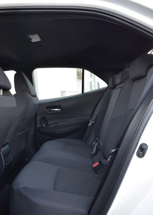 Toyota Corolla cena 73500 przebieg: 78304, rok produkcji 2021 z Boguchwała małe 254